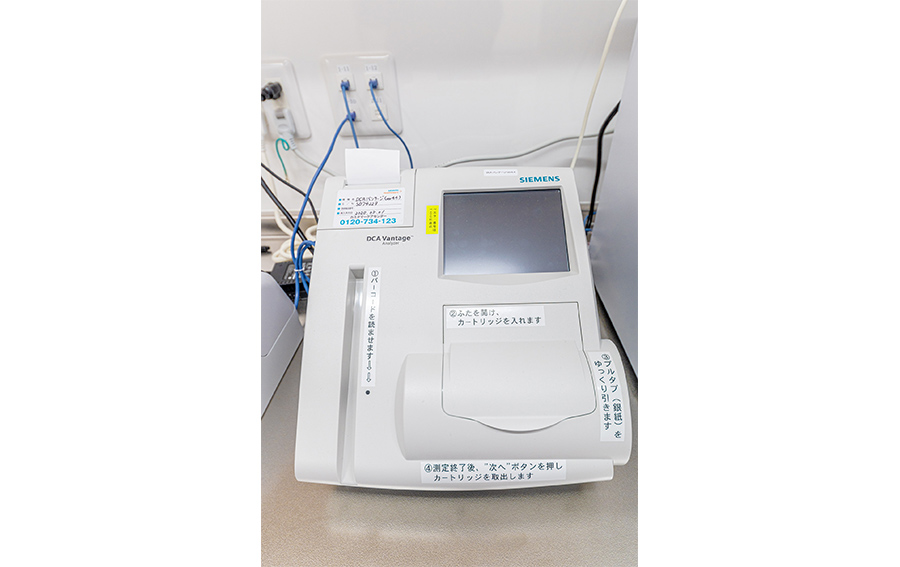 HbA1c・尿中アルブミン分析装置